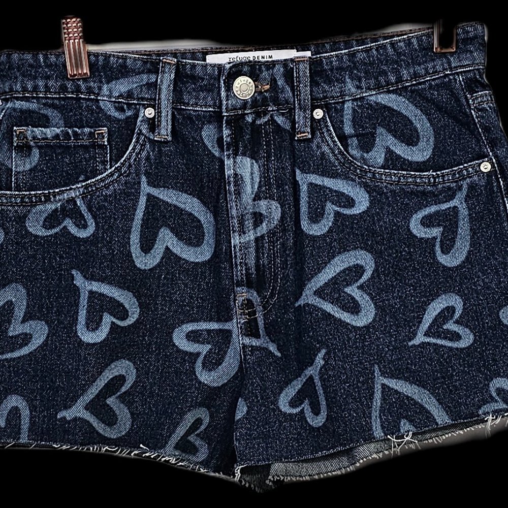 EUC Refuge Denim Chelsea Shorts with hearts